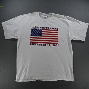 M&O Knits Mens Together We Stand 9/11 Flag T-Shirt XL White Vintage 2001